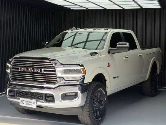 RAM 2500 6.7 I6 TURBO DIESEL LARAMIE CD 4X4 AUTOMÁTICO